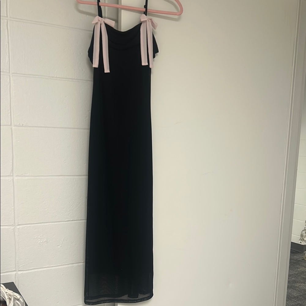 black dress